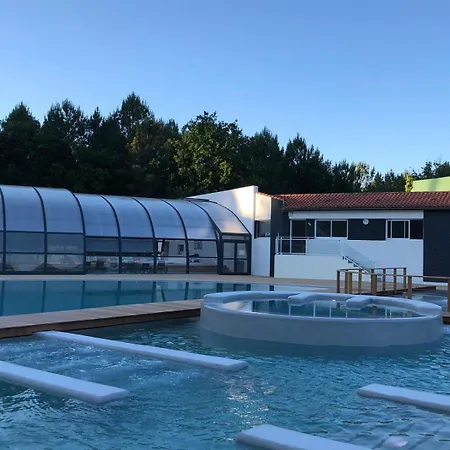 Hébergement de vacances Sous Les Pins Arbousiers A44